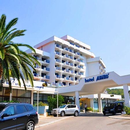 Corpus A - Hotel Albatros ウルツィニ エクステリア 写真